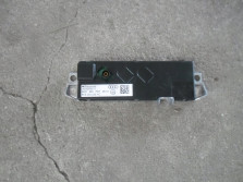 AUDI A4 8K B8 LIFT WZMACNIACZ ANTENY 8K5035225AC
