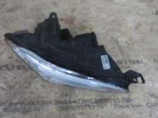 LAMPA PRAWA PRZOD PRZEDNIA VOLVO XC90 31656990
