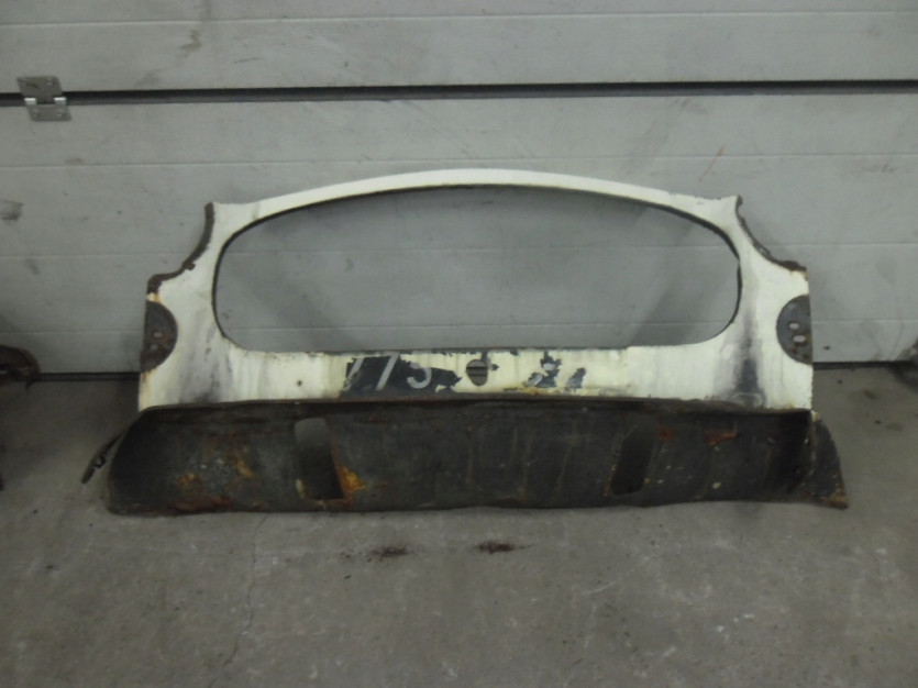 PEUGEOT 403 1967 AVANT PAS PRZOD WZMOCNIENIE BELKA