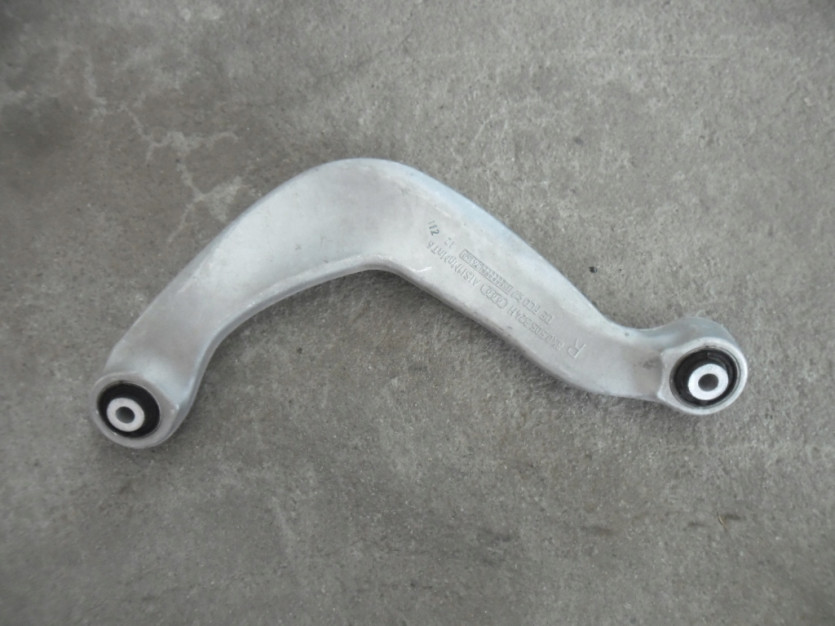 AUDI A4 8K B8 LIFT WAHACZ PRAWY TYL 8K0505324H