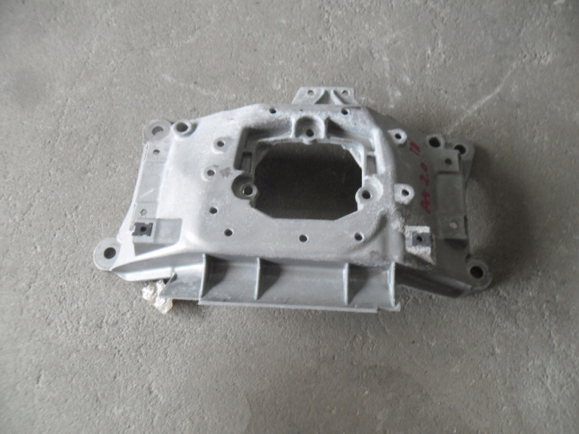 AUDI A4 8K B8 LIFT 2015 WSPORNIK LAPA 8K0399263BH