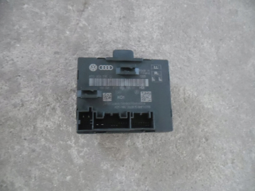 AUDI A4 8K B8 LIFT 2015 MODUL DRZWI PRAWY TYL