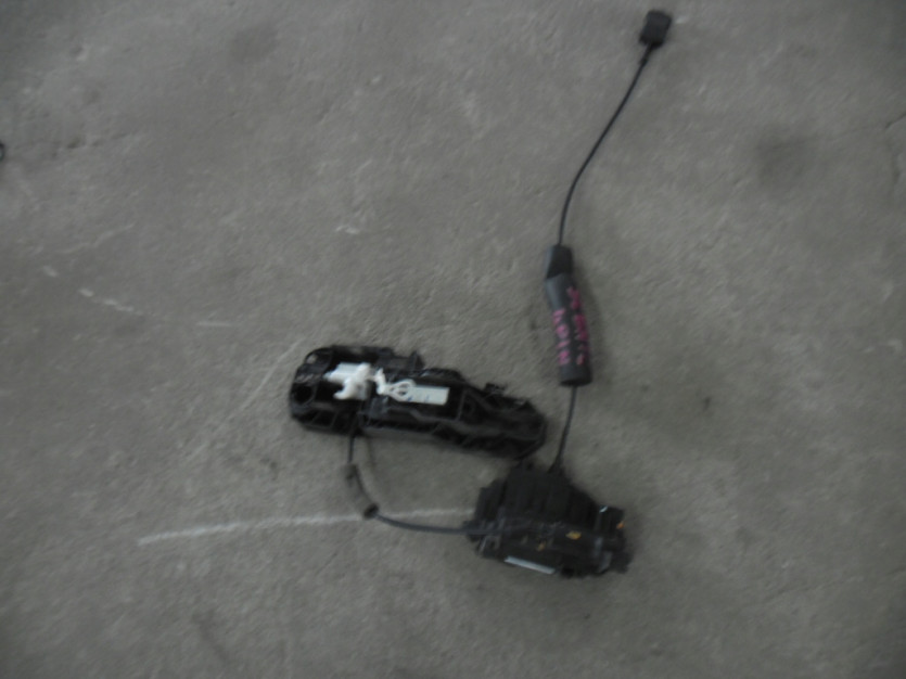 RENAULT SCENIC 3 III ZAMEK DRZWI PRAWY PRZOD 4 PIN