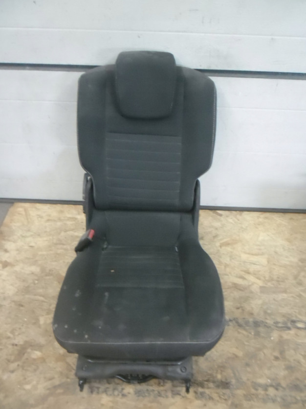 RENAULT SCENIC 3 III FOTEL LEWY TYL TYLNY GRAND