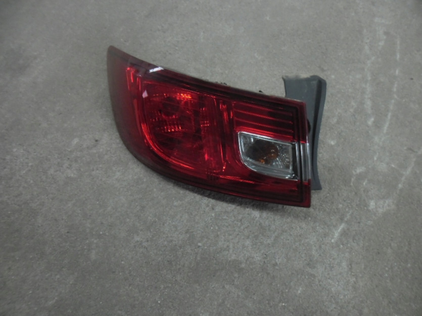 RENAULT CLIO 4 IV LAMPA LEWA TYL TYLNA 265554091R