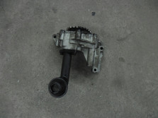 VW GOLF V 5 2.0 TDI POMPA OLEJU 03G115105