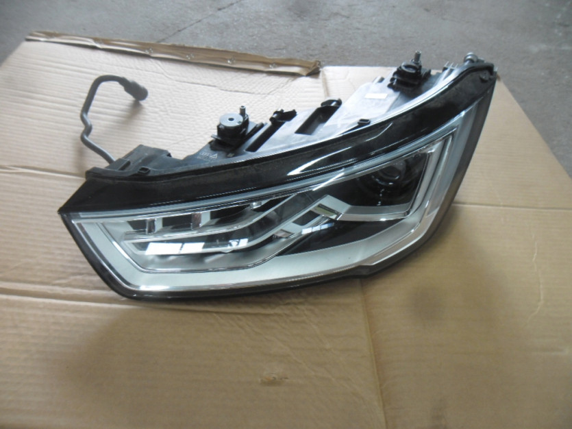 AUDI A1 8X 2017 LIFT LAMPA LEWA PRZOD PRZEDNIA