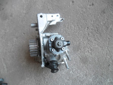PEUGEOT 208 308 1.6 HDI POMPA WTRYSKOWA 9811347380