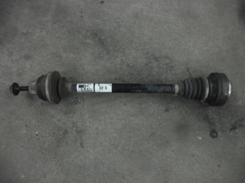 AUDI A4 8K 3.0 TDI POLOS PRAWA 8K0501203K