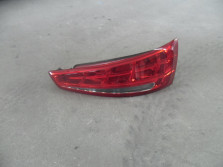 AUDI Q3 8U 2014 LAMPA PRAWA TYL TYLNA 8U0945094