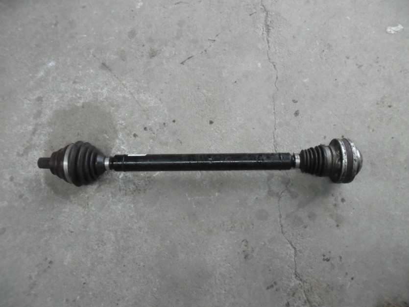AUDI A3 8V Q3 POLOS PRAWA GOLF 1K0407272R