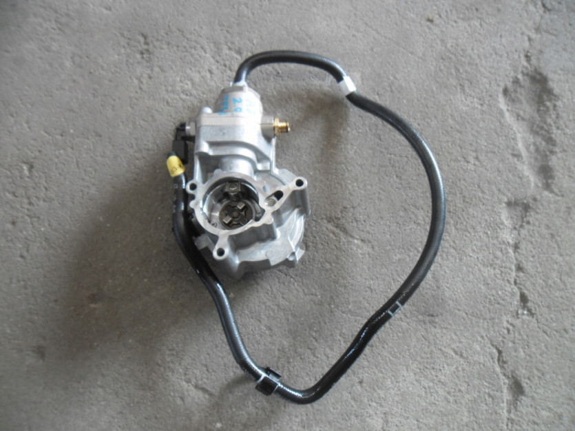 AUDI A3 8V SEDAN POMPA VACUM 06L145100G