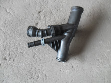 AUDI A3 8V KROCIEC RURA TERMOSTATU 04L121071L
