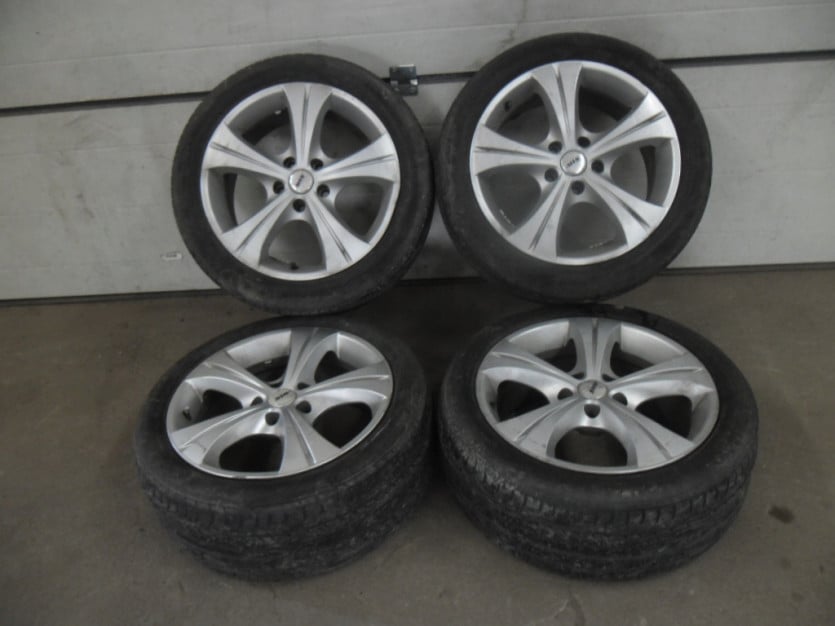 KOLA FELGI OPONY 215/50 R17 AWS WHEELS