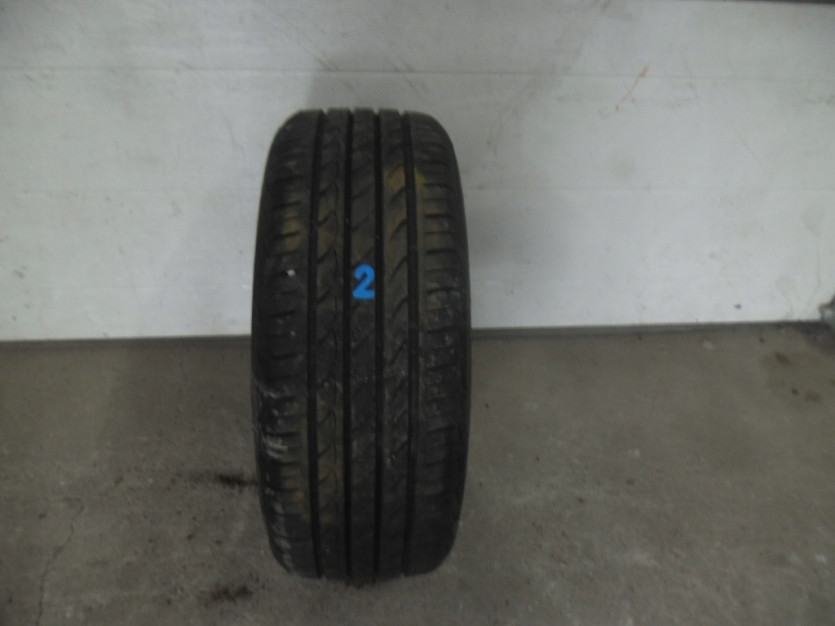 OPONA DELINTE 195/45 R16 LATO