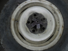 PEUGEOT 403 1967 AVANT KOLA OPONY FELGI R15 ORI
