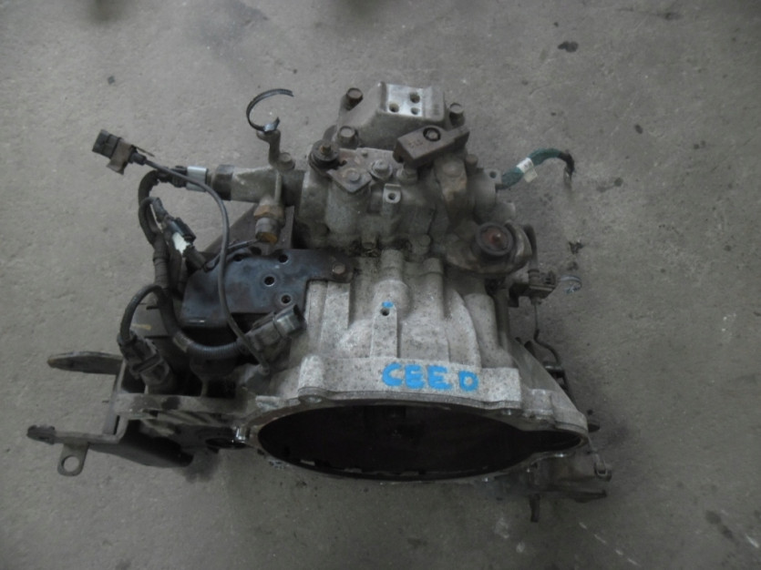 KIA CEED I ED SKRZYNIA BIEGOW 1.6 CRDI