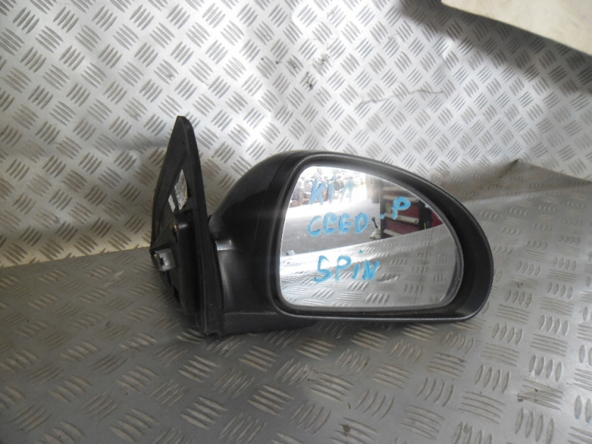 KIA CEED I SW ED 2009 LUSTERKO PRAWE 5 PIN