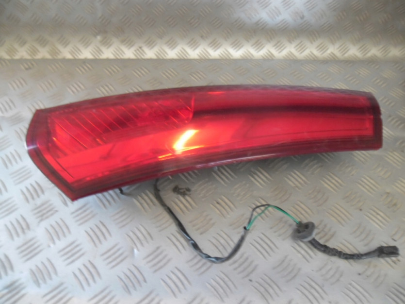 KIA CEED I SW ED 2009 LAMPA PRAWA TYL TYLNA KOMBI