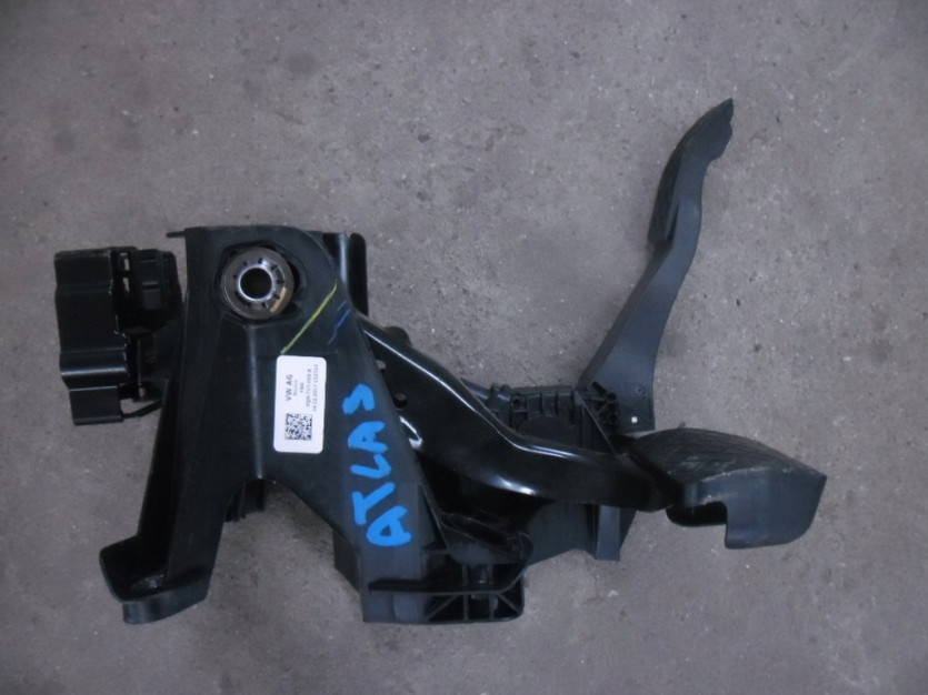 VW ATLAS TERAMONT PEDALY ZESPOL 5QN723058A