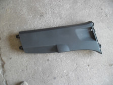 VW ATLAS TERAMONT OSLONA SLUPKA PRAWA 3CN867292A