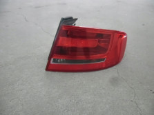 AUDI A4 8K B8 LAMPA PRAWA TYL TYLNA SEDAN