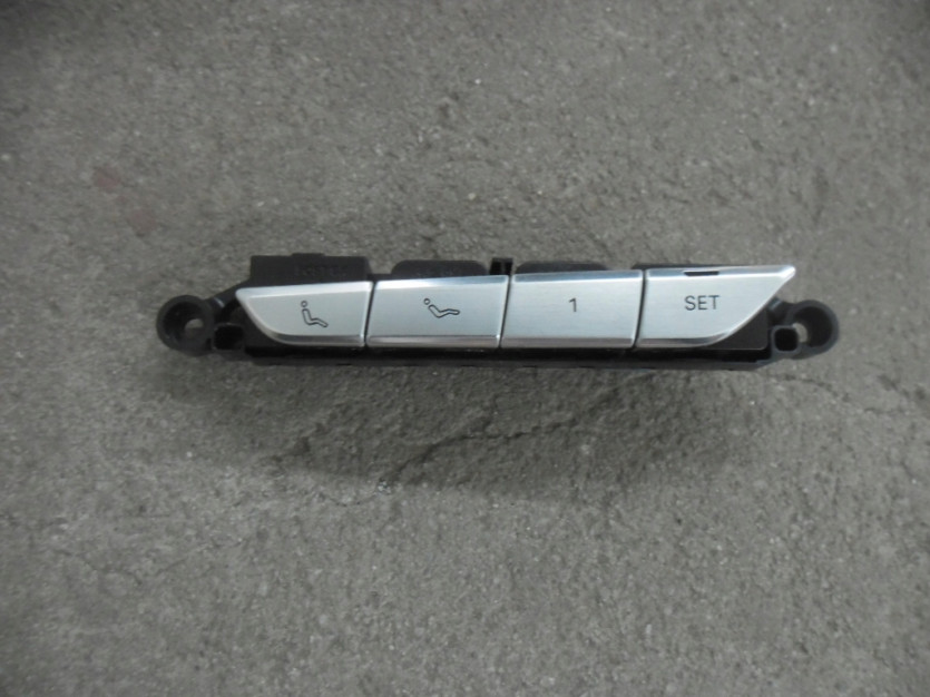 AUDI A8 4H D4 2016 PRZELACZNIK PANEL FOTELA TYL