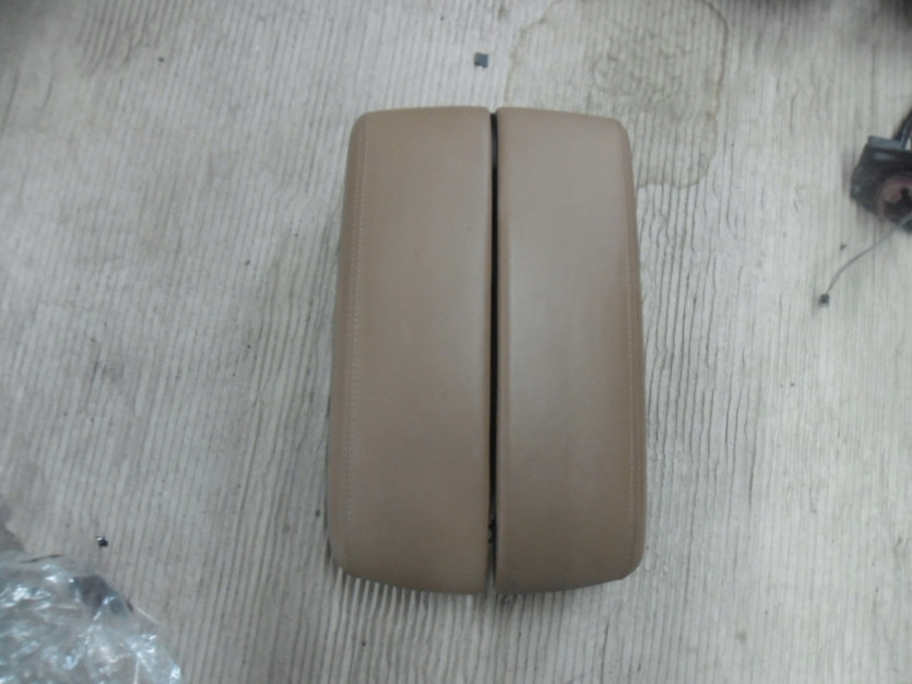 AUDI A8 4H D4 2016 PODLOKIETNIK 4H0864206C BZ4