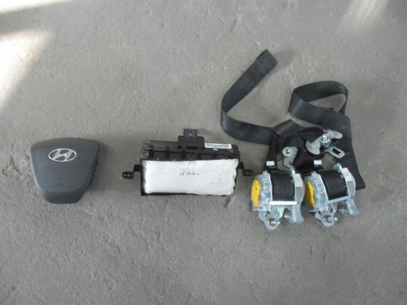 HYUNDAI I20 LIFT 2013 PODUSZKI PASY AIR BAG ZESTAW