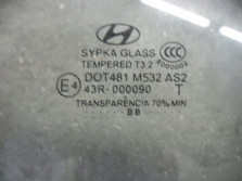 HYUNDAI I20 LIFT 2013 SZYBA PRAWA TYL TYLNA