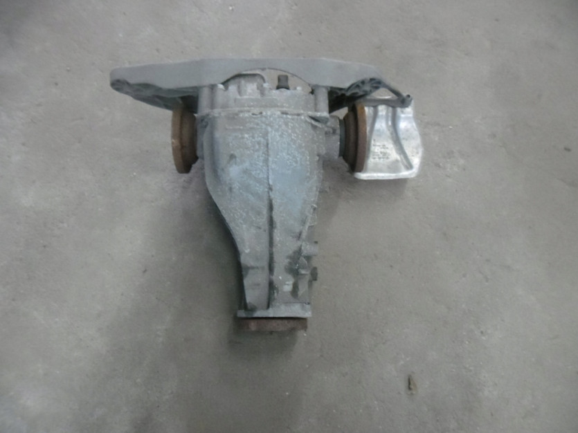 AUDI A8 4H D4 2016 TFSI DYFER MOST TYL 0AR525053