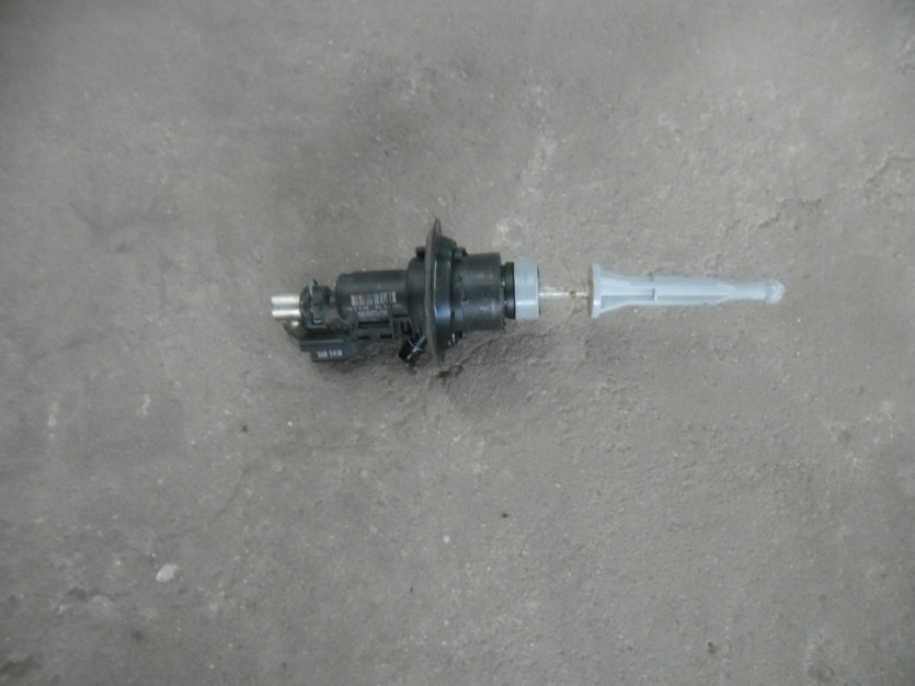 CITROEN C4 PICASSO 2 II POMPA SPRZEGLA 9674259180