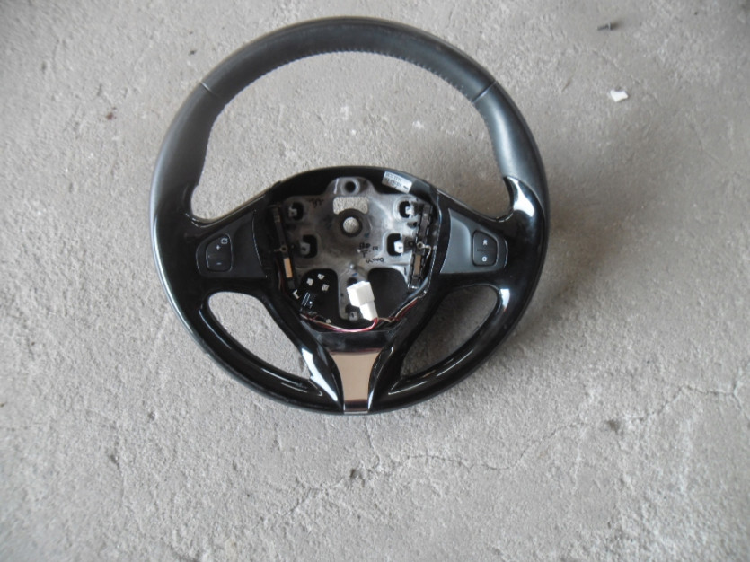 RENAULT CAPTUR 2015 KIEROWNICA SKORA MULTIFUNKCYJN