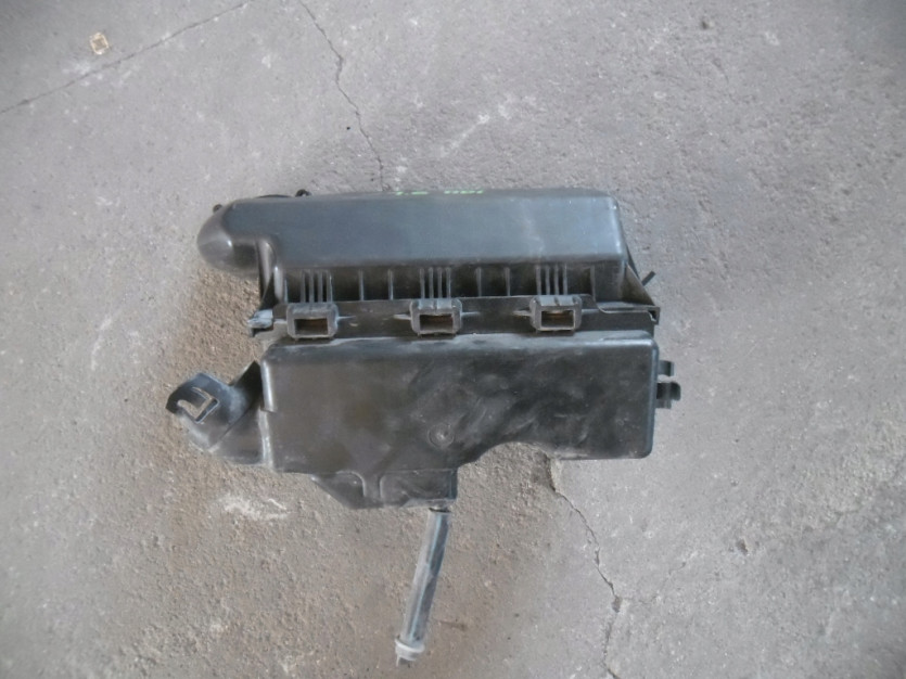 CITROEN C5 III 3 X7 1.6 HDI FILTR POWIETRZA