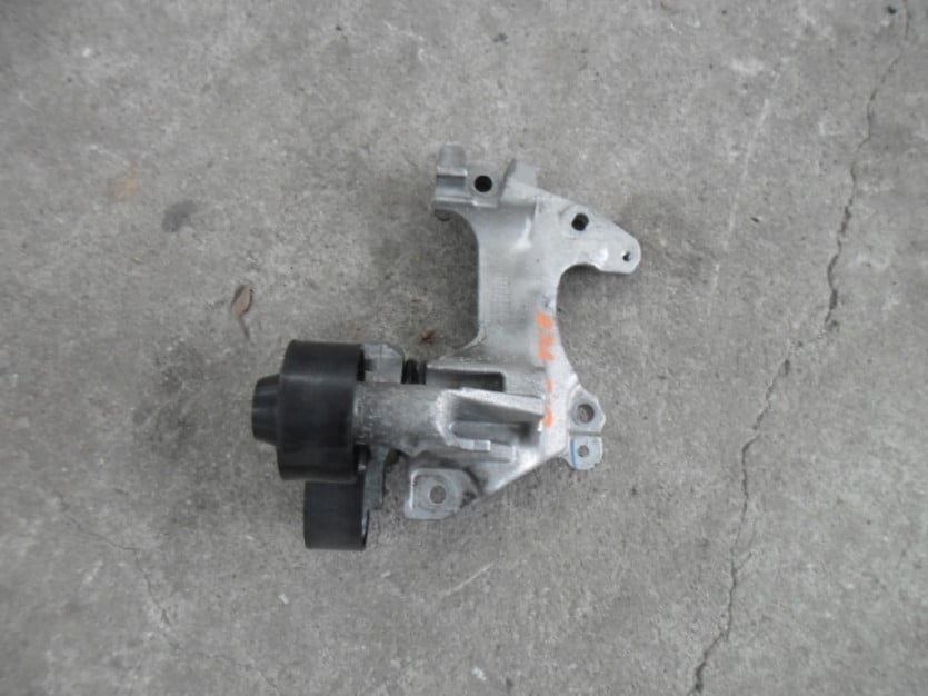 RENAULT CLIO IV 0.9TCE LAPA ALTERNATORA 117108063R