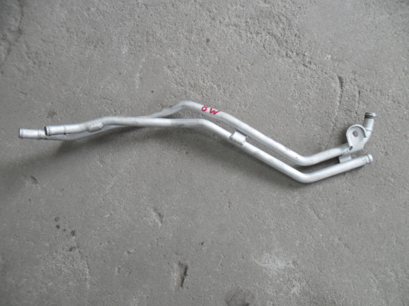 AUDI A4 8W TFSI PRZEWOD WODY 8W0265235