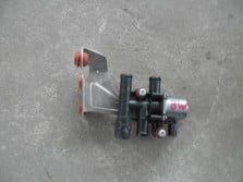 AUDI A4 8W B9 TFSI ELEKTROZAWOR 8E0820036