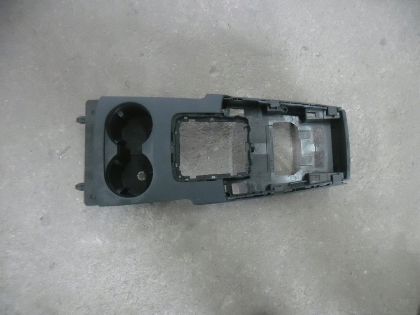 AUDI A3 8V 2016 OSLONA TUNELU 8V0864261