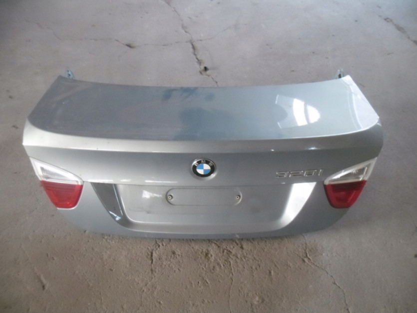 BMW III 3 E90 KLAPA TYL TYLNA SED Arktis MET A34