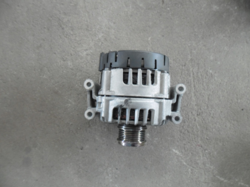 AUDI A4 8W B9 TFSI ALTERNATOR 06L903024A