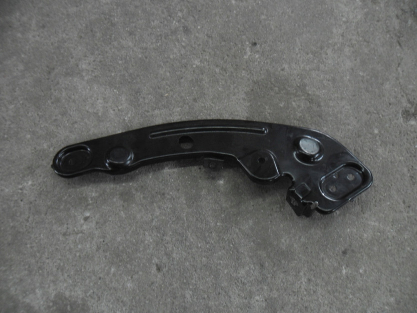 VW T-ROC TROC MOCOWANIE PASA LAMPY LEWE 2GA805931