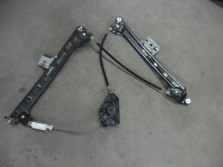 VW PASSAT CC LIFT 2016 PODNOSNIK SZYBY PRAWY PRZOD