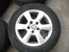 VW GOLF V 5 ALUFELGI FELGI OPONY 195/65 R15 ET60