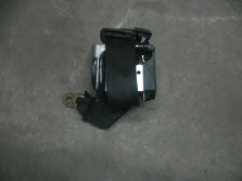 PAS BEZPIECZENSTWA AUDI A8 4E 2006 SRODKOWY TYL
