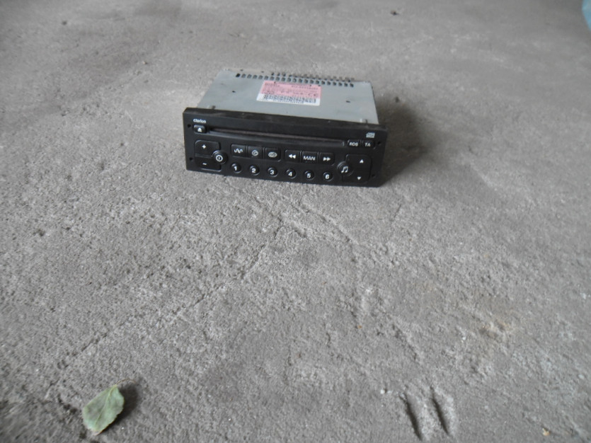PEUGEOT CITROEN C2 C3 RADIO CD 96476647XT