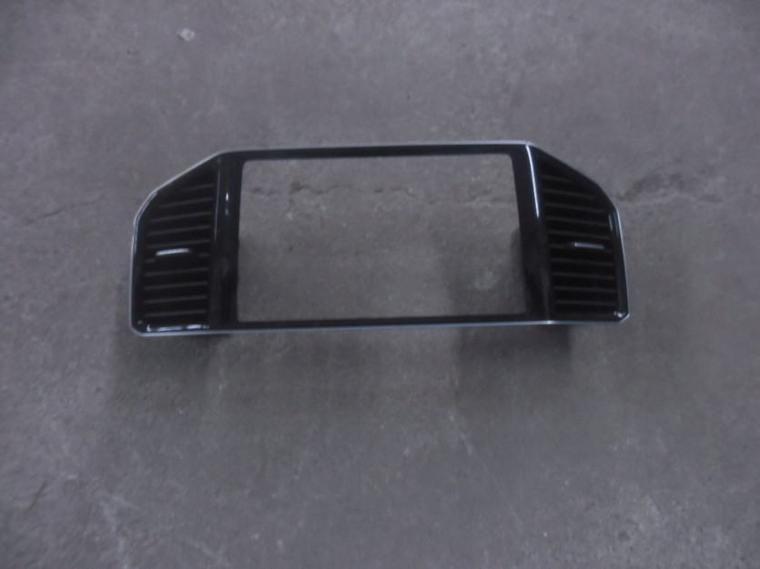 VW ATLAS TERAMONT OSLONA KRATKA NAWIEWU 3CN819728
