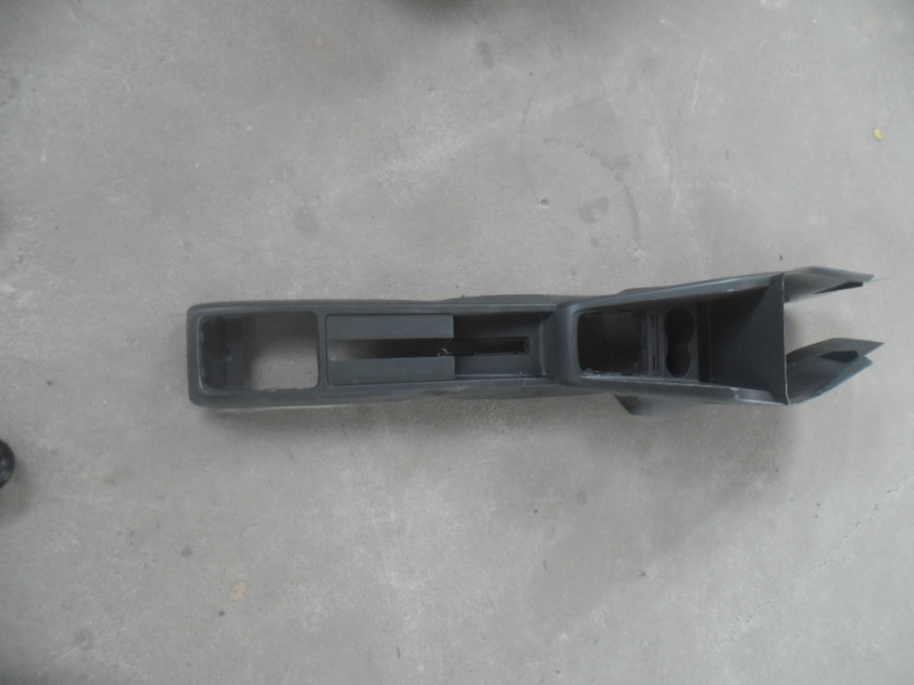 SKODA FABIA 3 III 6V 2015 TUNEL SRODKOWY