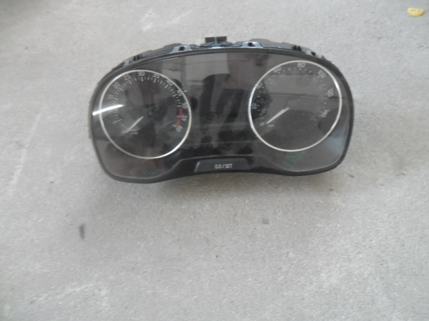 SKODA FABIA III 6V LICZNIK 1.4 TDI 6V0920931A