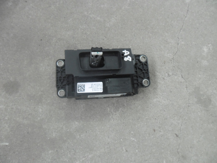 AUDI A8 4H D4 LIFT 4.2 TDI MECHANIZM ZMIANY BIEGOW