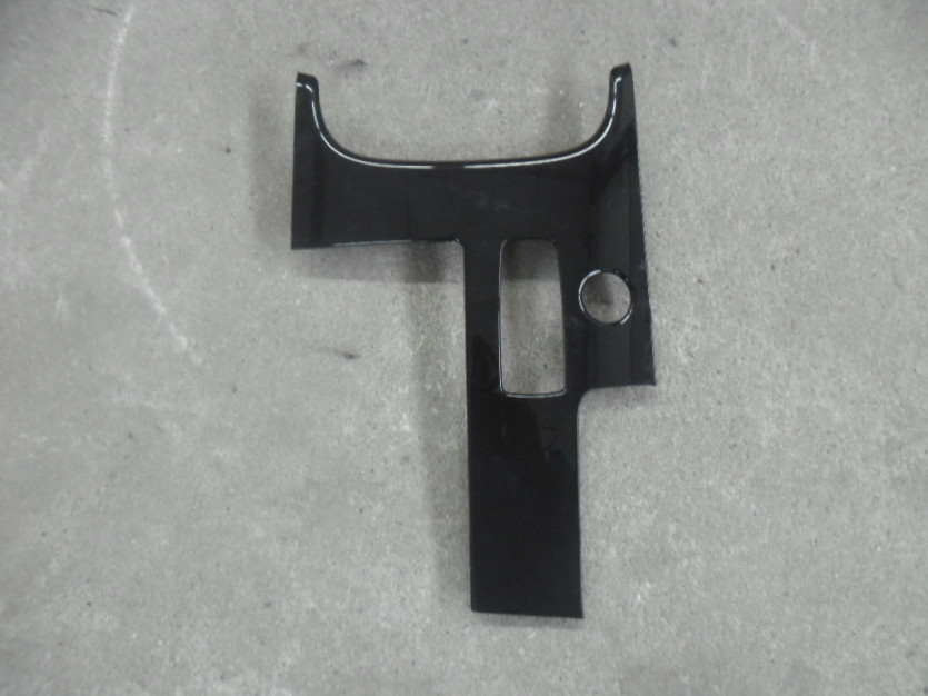 AUDI A8 4H D4 LIFT BLENDA TUNELU 4H1857130C V58